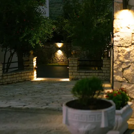 Center Hotel Tepelene