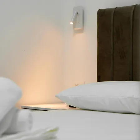 Hotell Center *
