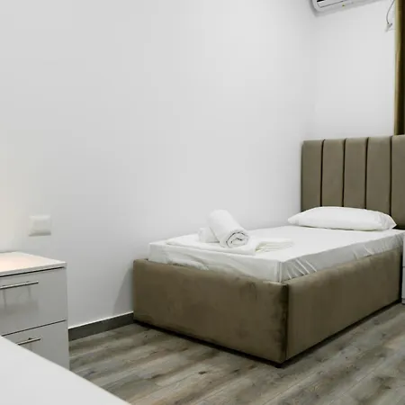 Center Hotel