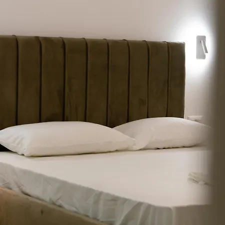 Hotell Center Tepelene