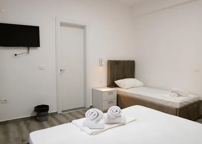 Hotel Center